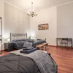 Long John Apartament *